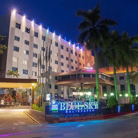 Blue Sky Hotel Balikpapan Esterno foto