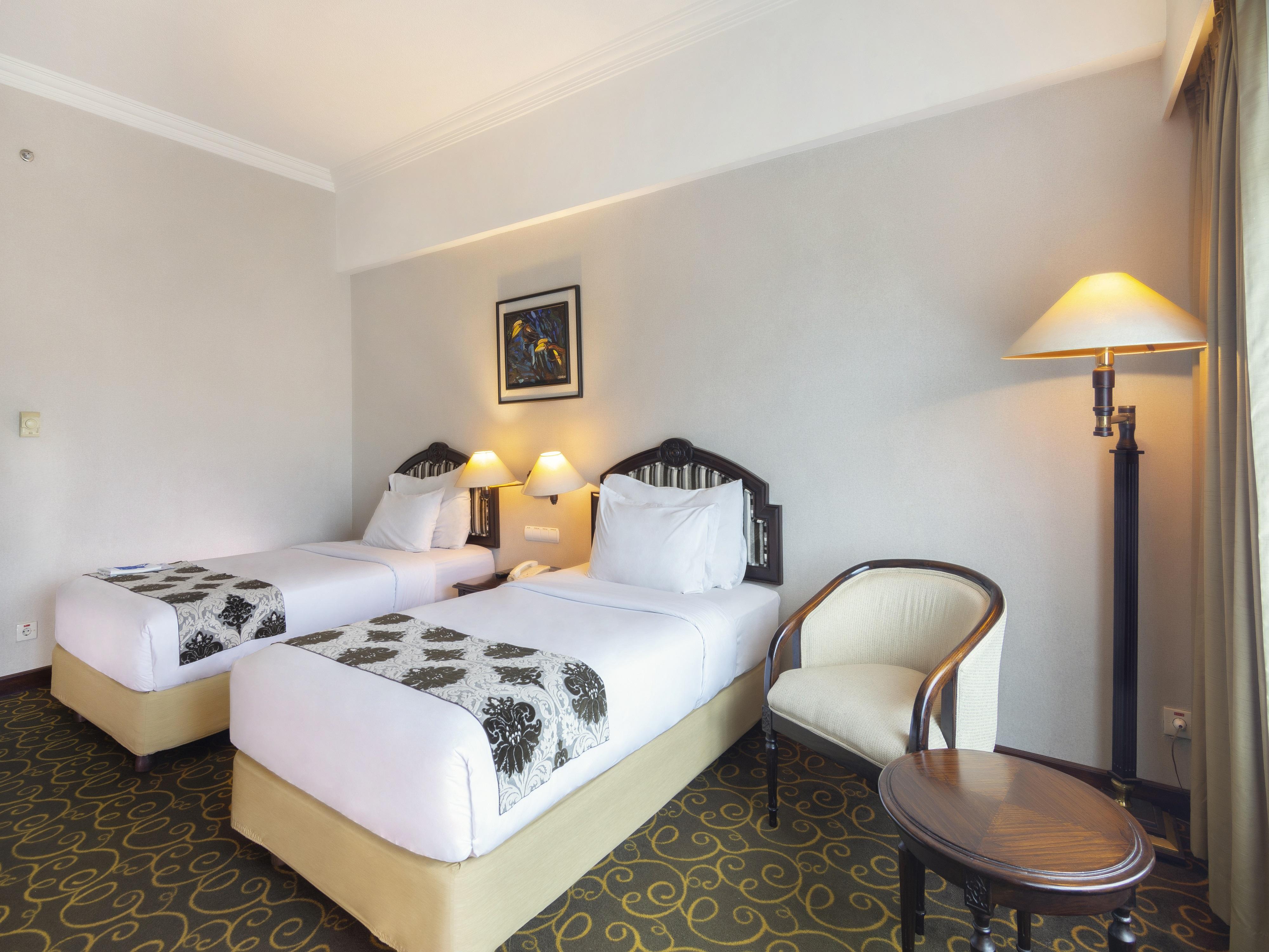 Blue Sky Hotel Balikpapan Esterno foto