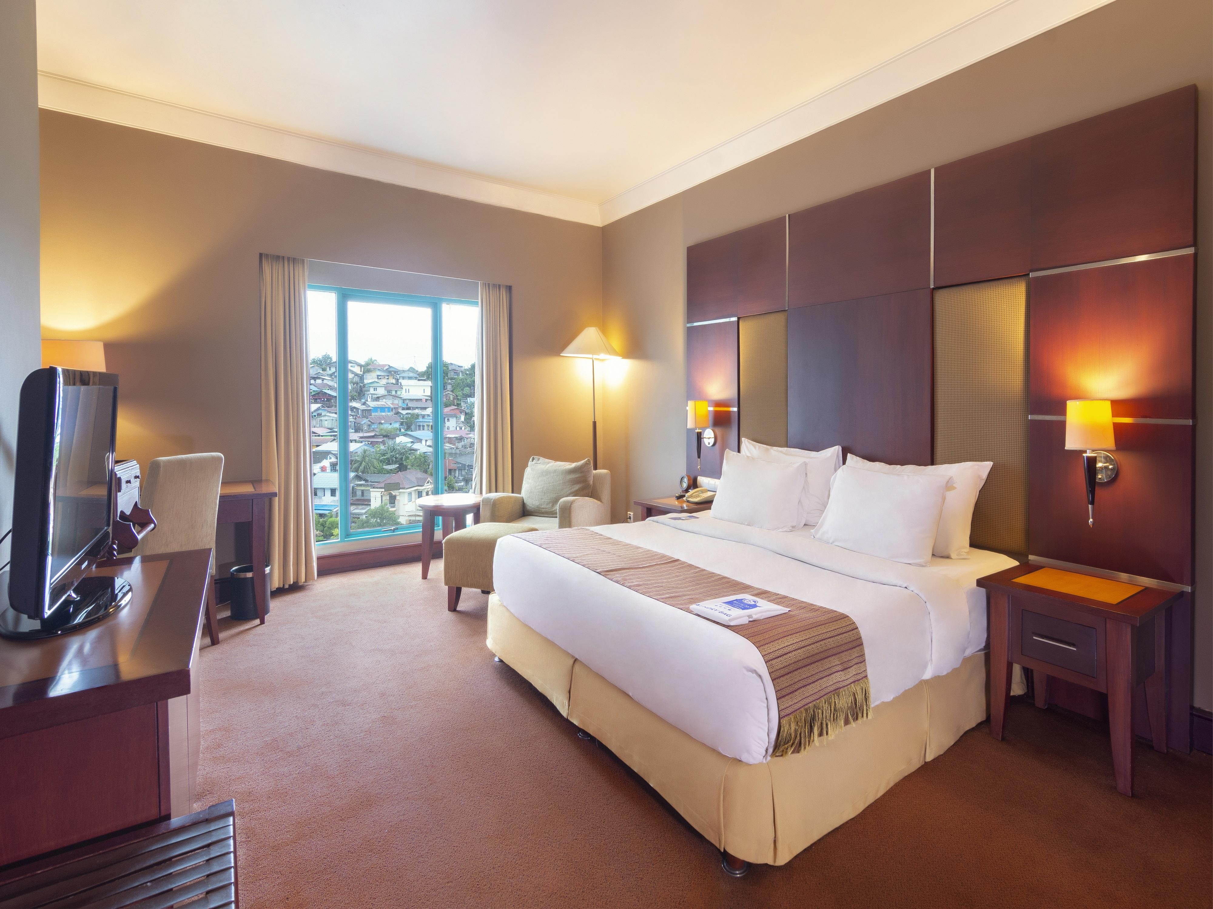 Blue Sky Hotel Balikpapan Esterno foto