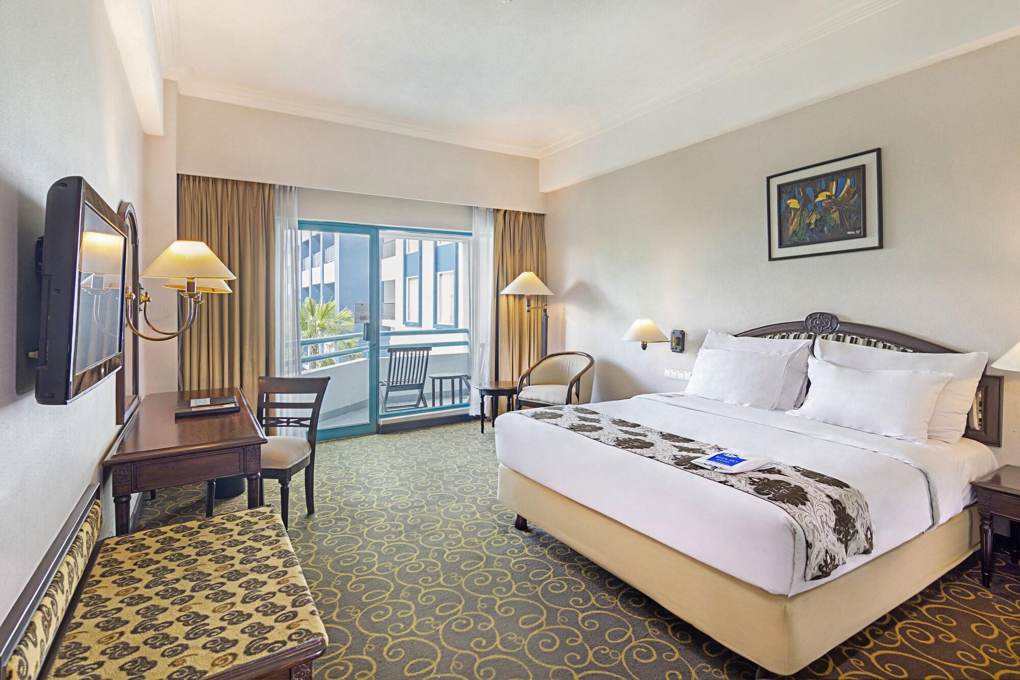 Blue Sky Hotel Balikpapan Esterno foto